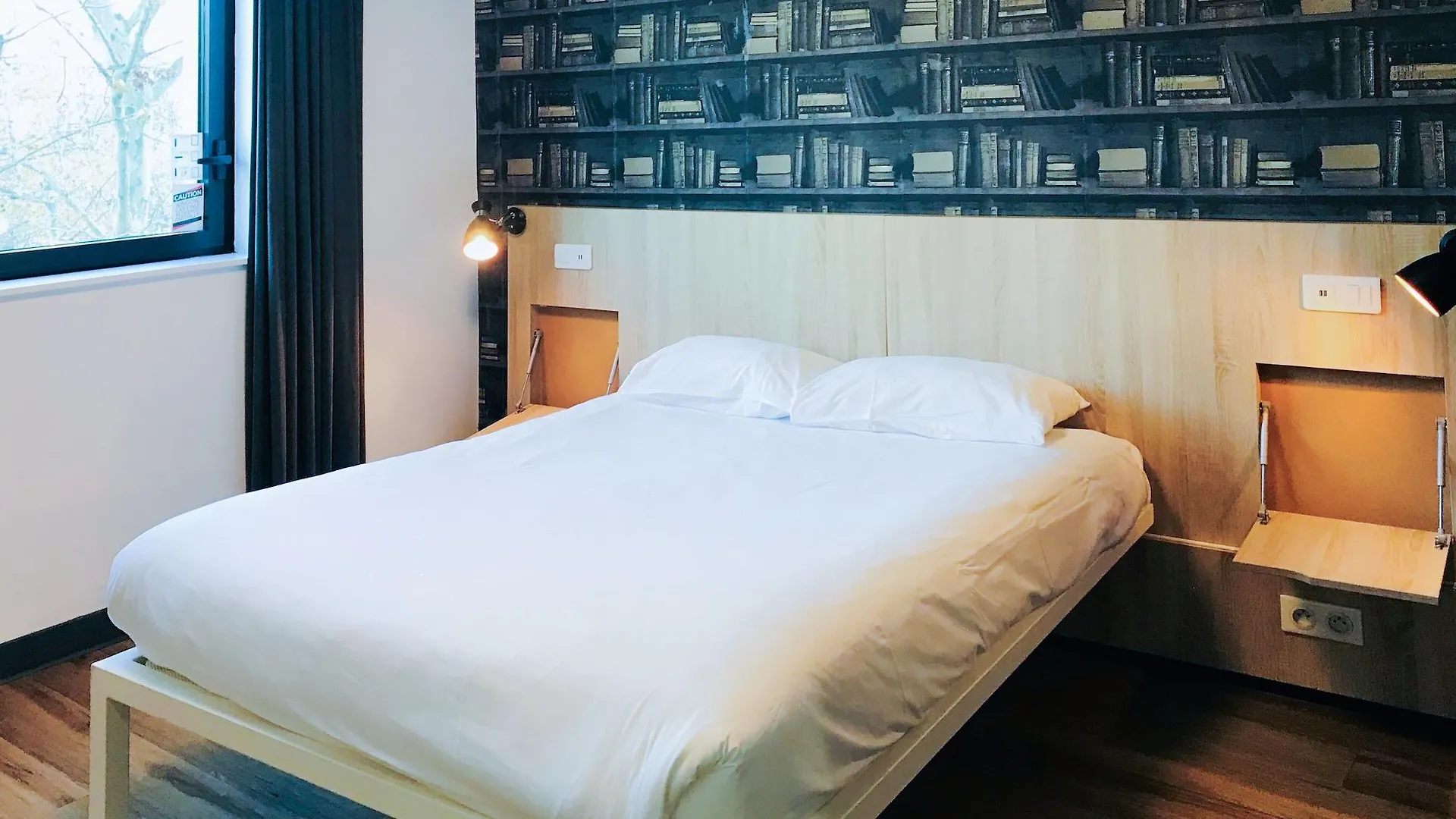 Generator Hostel *